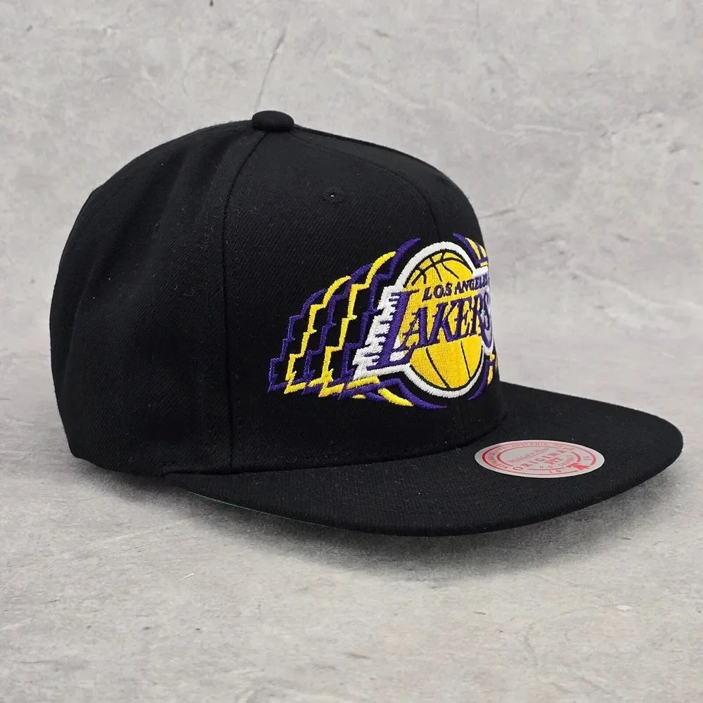 Mitchell & Ness Los Angeles Lakers Vibes Cap Black & Purple Snapback Hat‎ - Picture 2 of 14